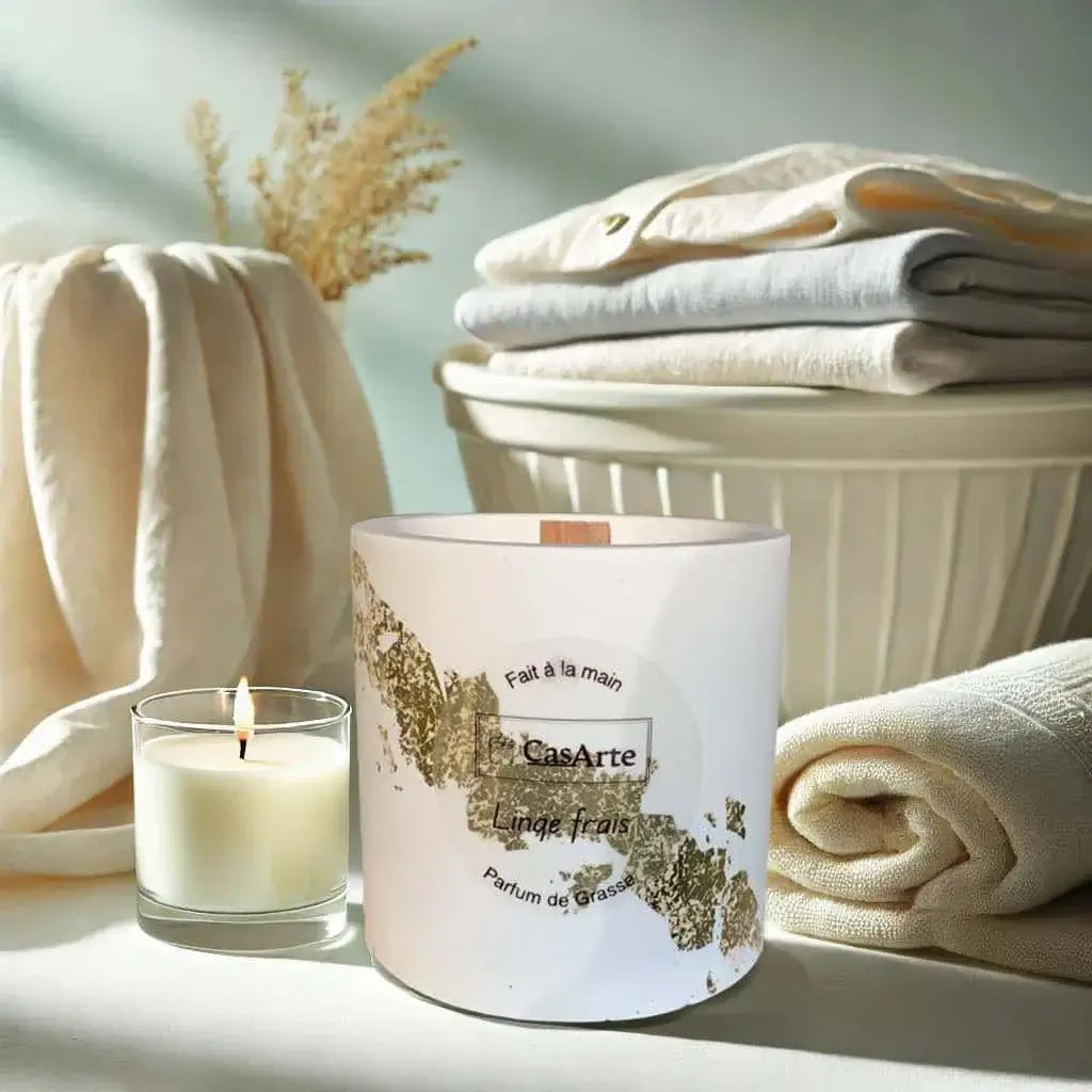 Découvrez Nos Bougies Parfumées & ArtisanalesPlongez dans l'univers de Casarte, où chaque bougie parfumée est une œuvre d'art faite à la main. Nos créations allient des fragrances exquises à un design raffiné, transformant chaque espace en un cocon de bie